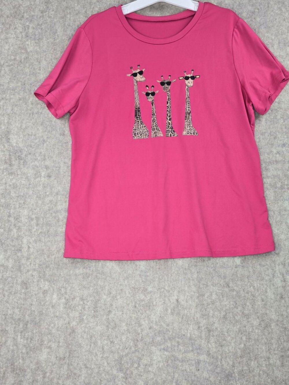 Shein Womens Pink Graphic Giraffe Print Relaxed Tee Size XL Cotton Blend